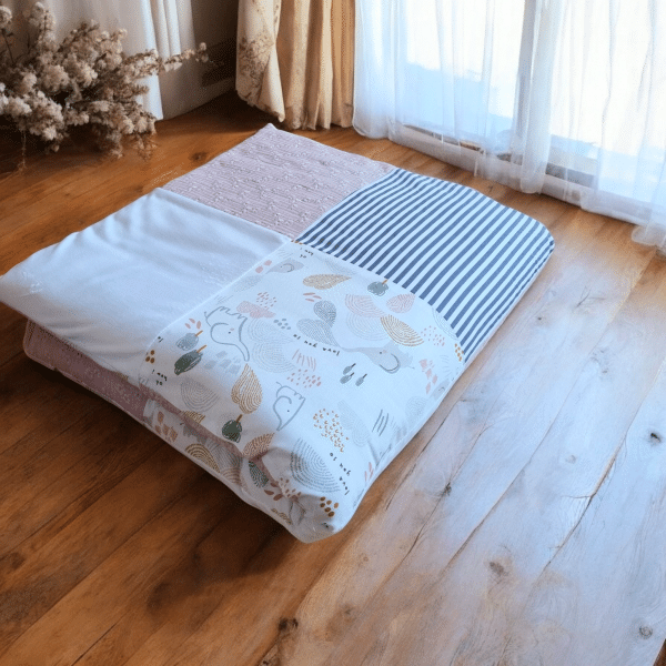 Le tapis de motricité éléphant rose qui se replie en sac – Image 3