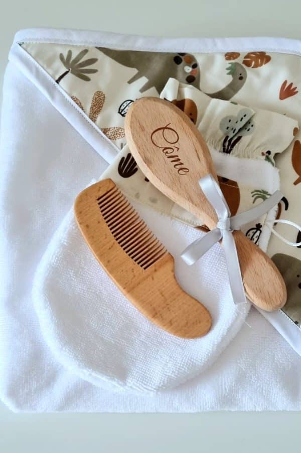 Cape de bain bébé Dino - éponge bambou - Biquette Biquette