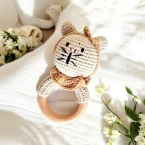 Hochet amigurumis - Hochet crochet animaux - Collection animaux de compagnie - Biquette Biquette