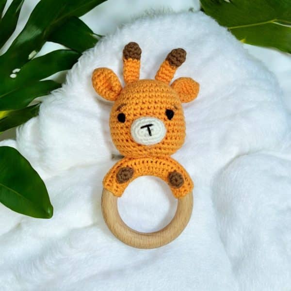 Hochet amigurumis - Le Premier Ami Doux de Votre Bébé - Collection animaux exotiques - Biquette Biquette