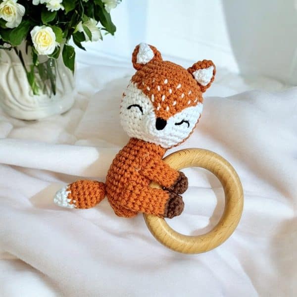 Hochets Hochet amigurumis - Le Premier Ami Doux de Votre Bébé - Collection animaux de la forêt - Biquette Biquette