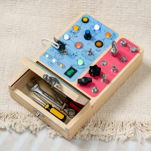 planche d'activité - busy board - planche occupée