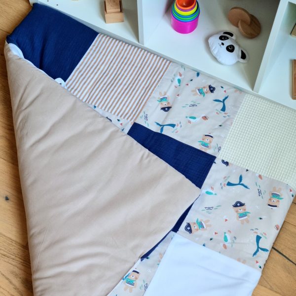 Tapis de Jeu Nomade Éducatif pour Bébé - Rêve d’Océan - Certifié OEKO-TEX® - Biquette Biquette